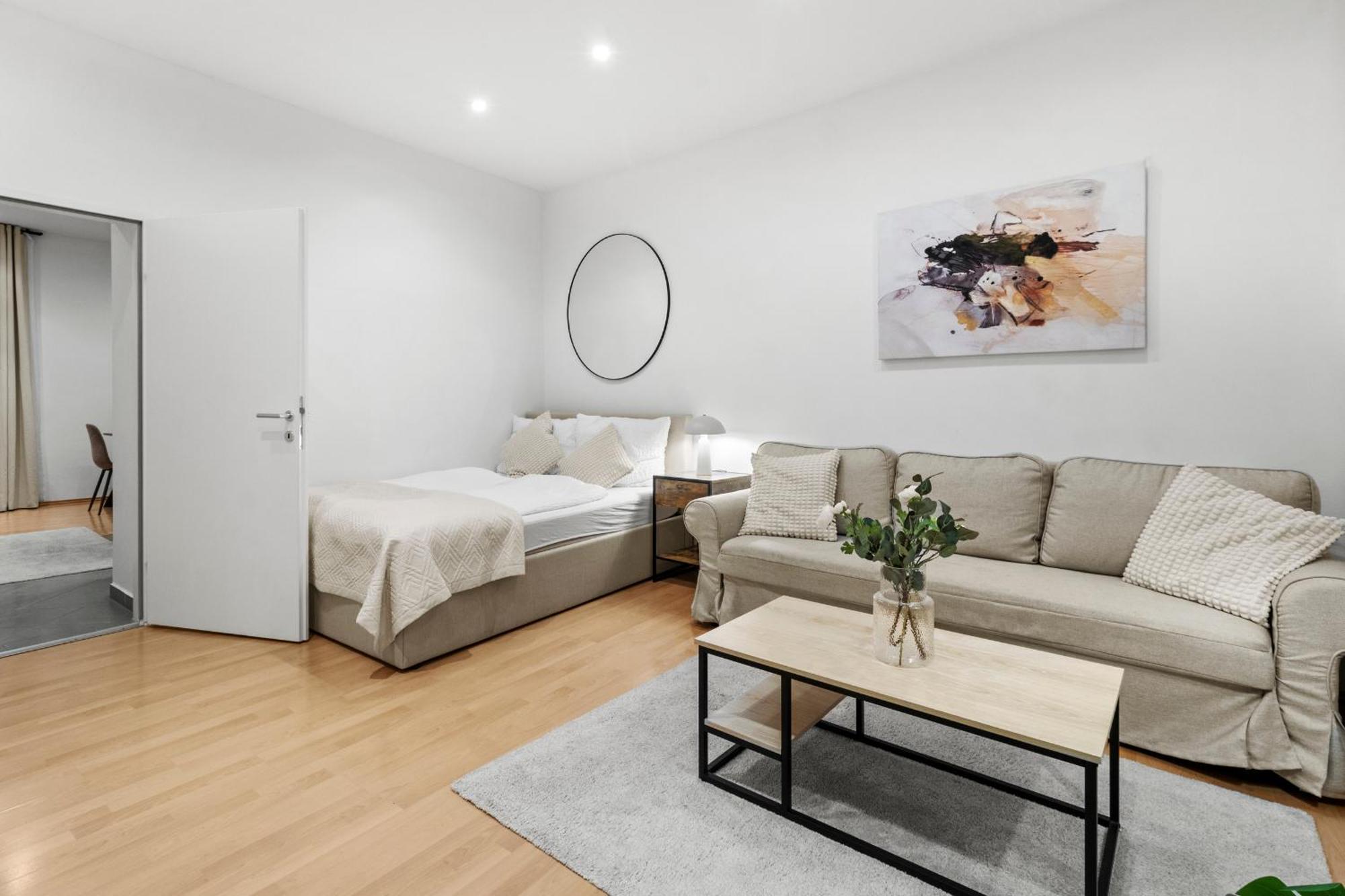 Chic 1Br Apartment - Directly Near Schoenbrunn ウィーン エクステリア 写真